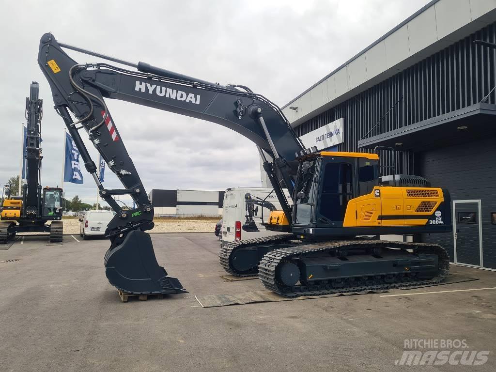 Hyundai HX300AL Pásové rýpadlá