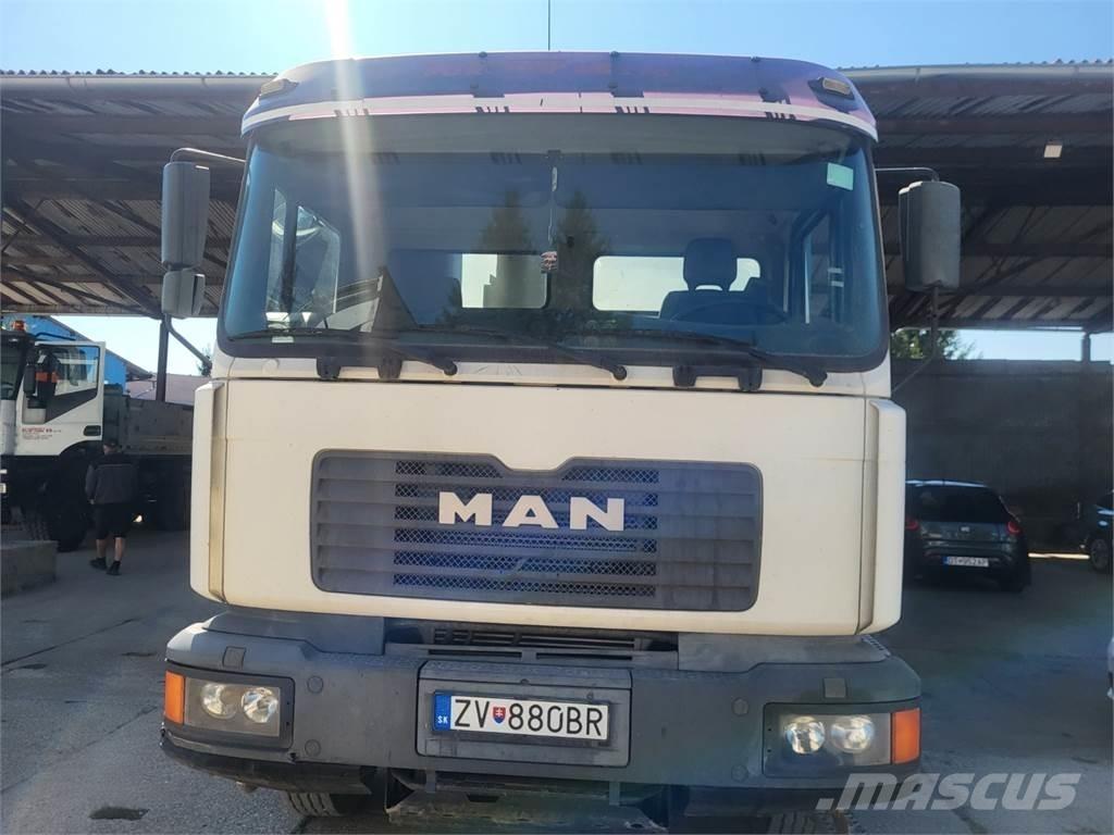 MAN 32.364 8X4 Nákladné vozidlá bez nadstavby