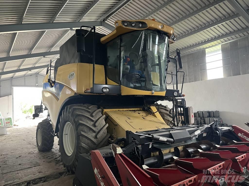 New Holland CX 6090 Kombinované zberacie stroje