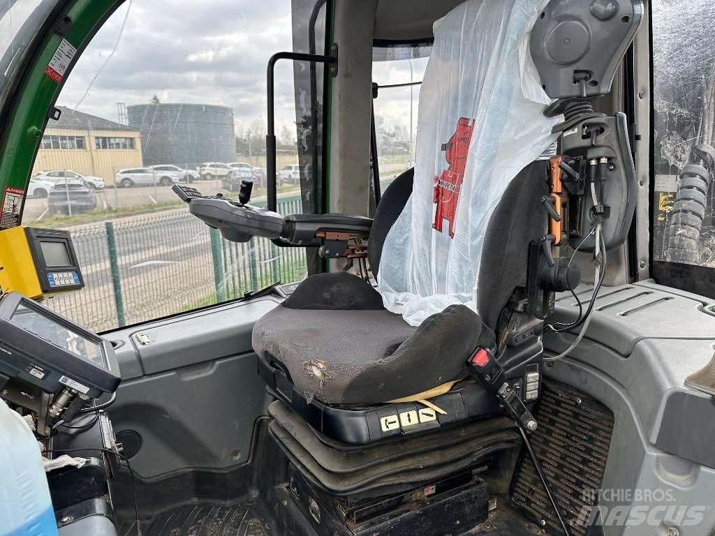 John Deere 1010E Lesné traktory