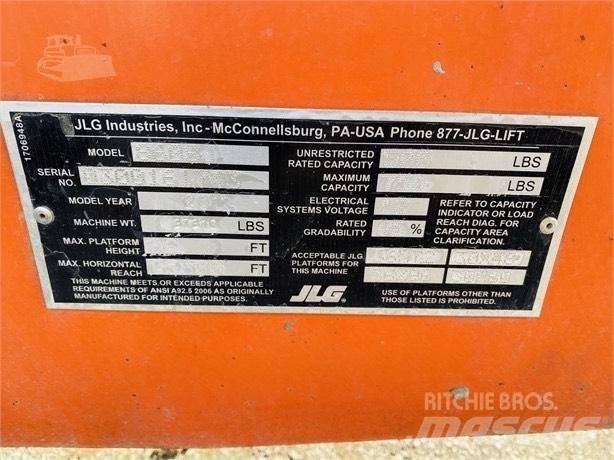 JLG 860 SJ Teleskopické plošiny