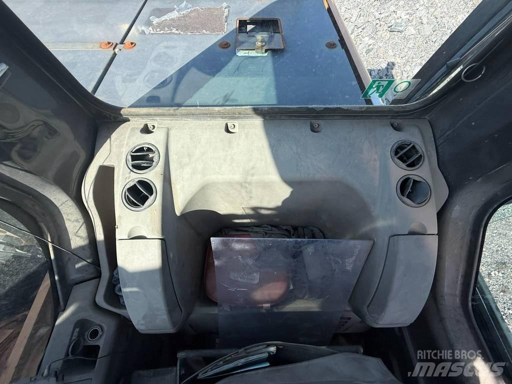 CASE CX 290 B Pásové rýpadlá