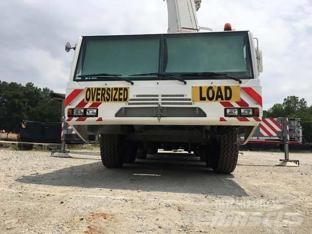 Demag AC 180 Univerzálne terénne žeriavy