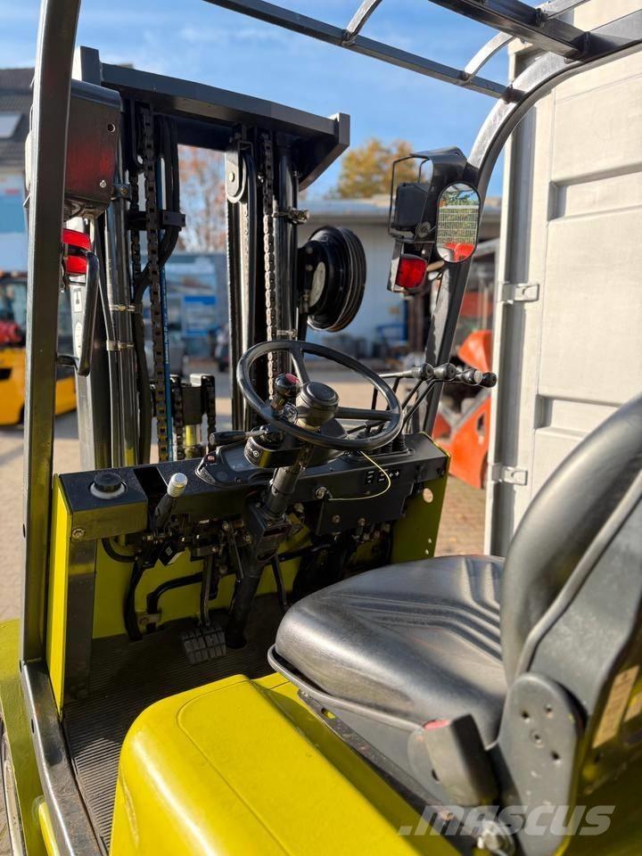Clark CMP 25 L LPG vozíky