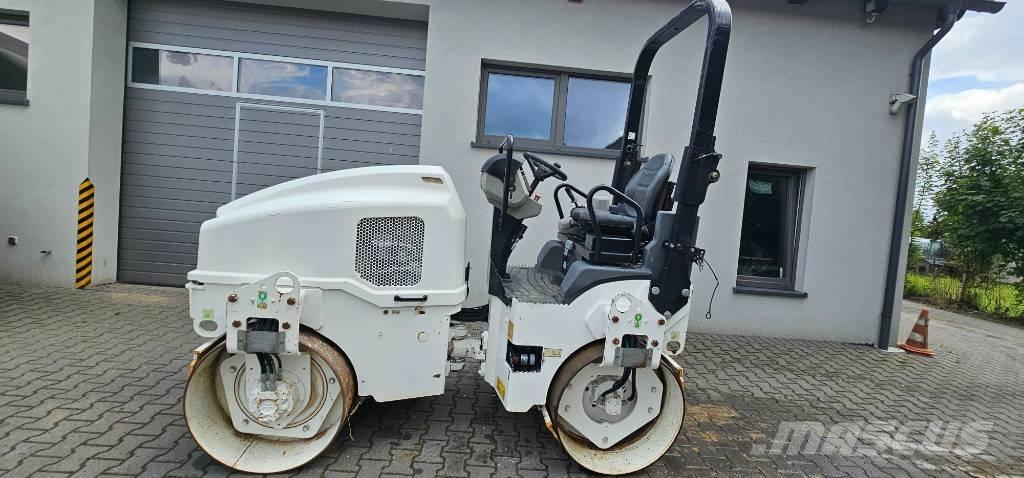 CAT CB 24 B Tandemové valce