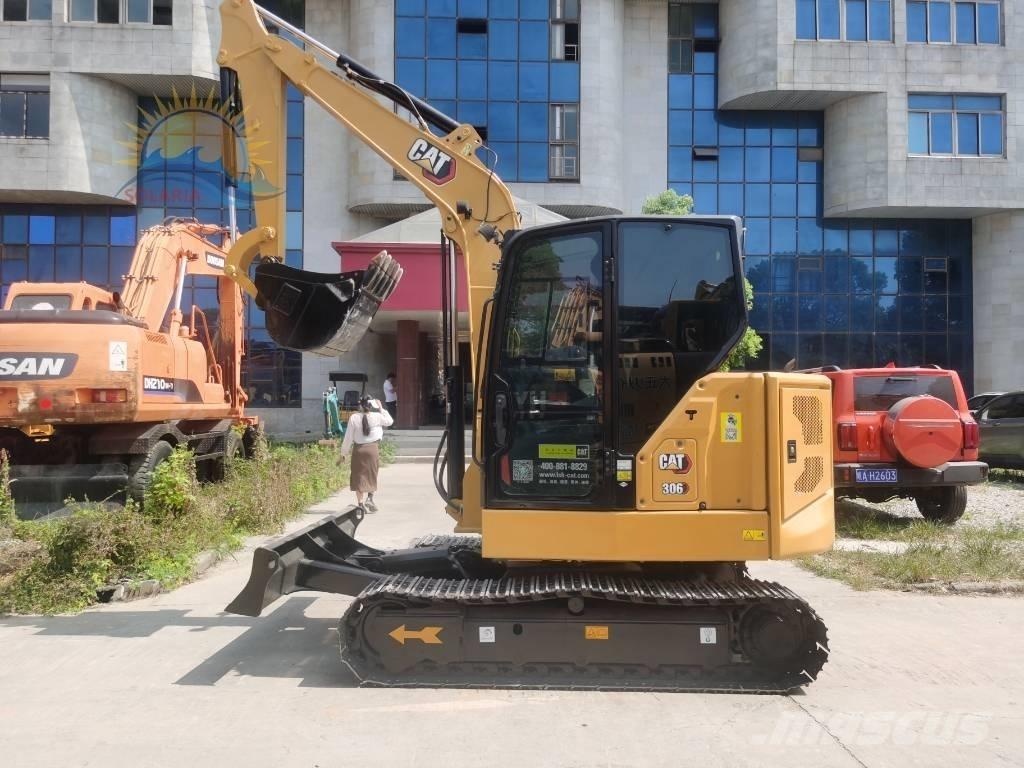 CAT 306 Mini rýpadlá < 7t