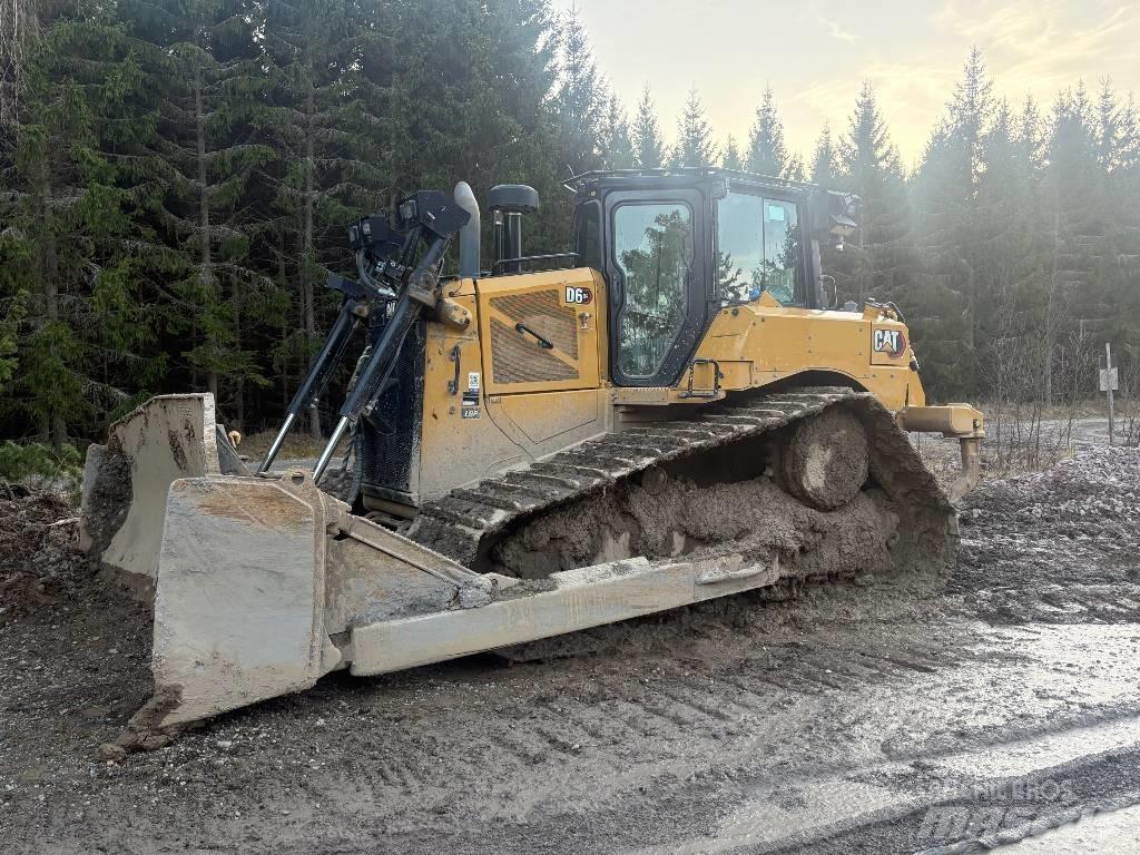 CAT D 6 XE LGP Pásové dozéry