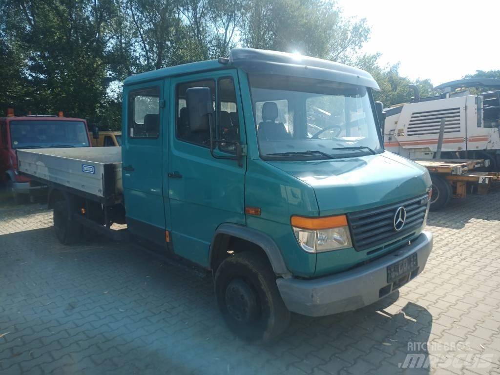 Mercedes-Benz 614 D Nákladné vozidlá s bočnou zhrnovacou plachtou