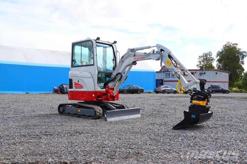 Takeuchi TB325R Mini rýpadlá < 7t