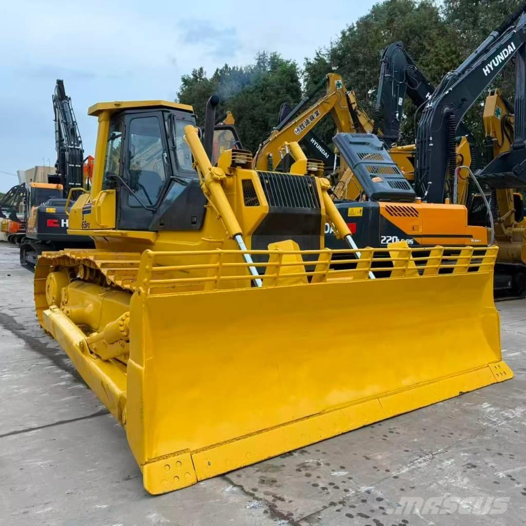Komatsu D65PX-12E Pásové dozéry
