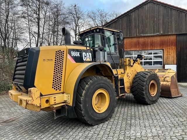 CAT 966 K Kolesové nakladače