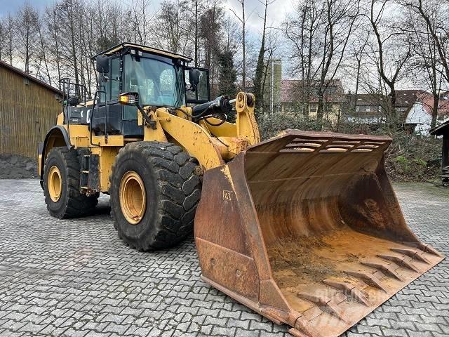CAT 966 K Kolesové nakladače