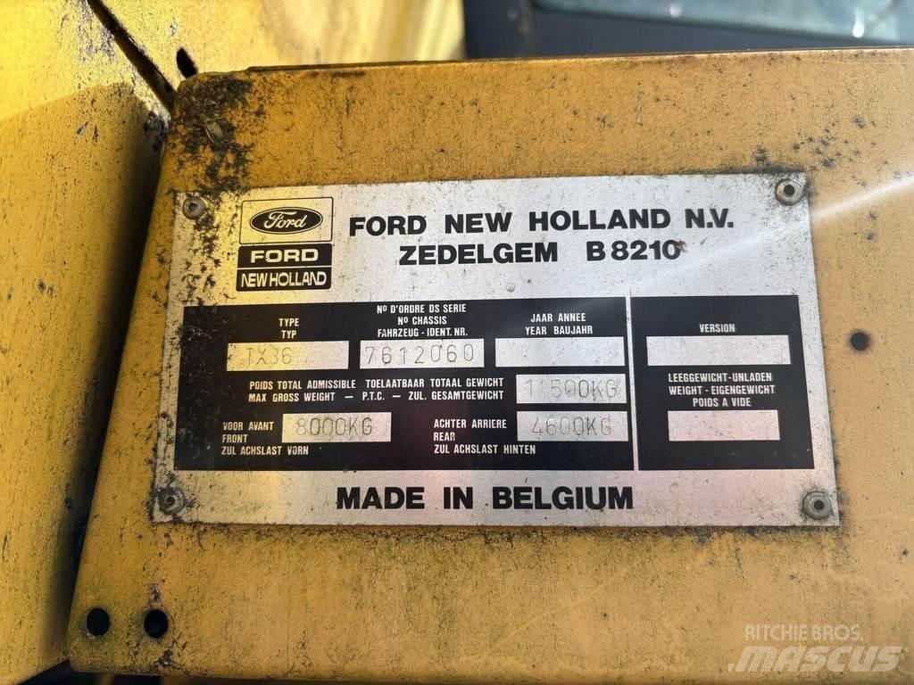 New Holland TX 36 Kombinované zberacie stroje