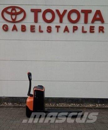 Toyota LWE 200 Ručne vedené vysokozdvižné vozíky