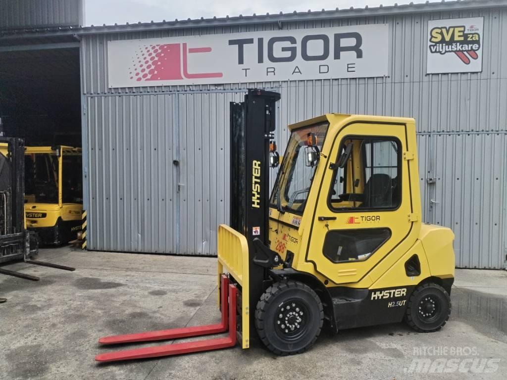 Hyster H2.5UT Dieselové vozíky