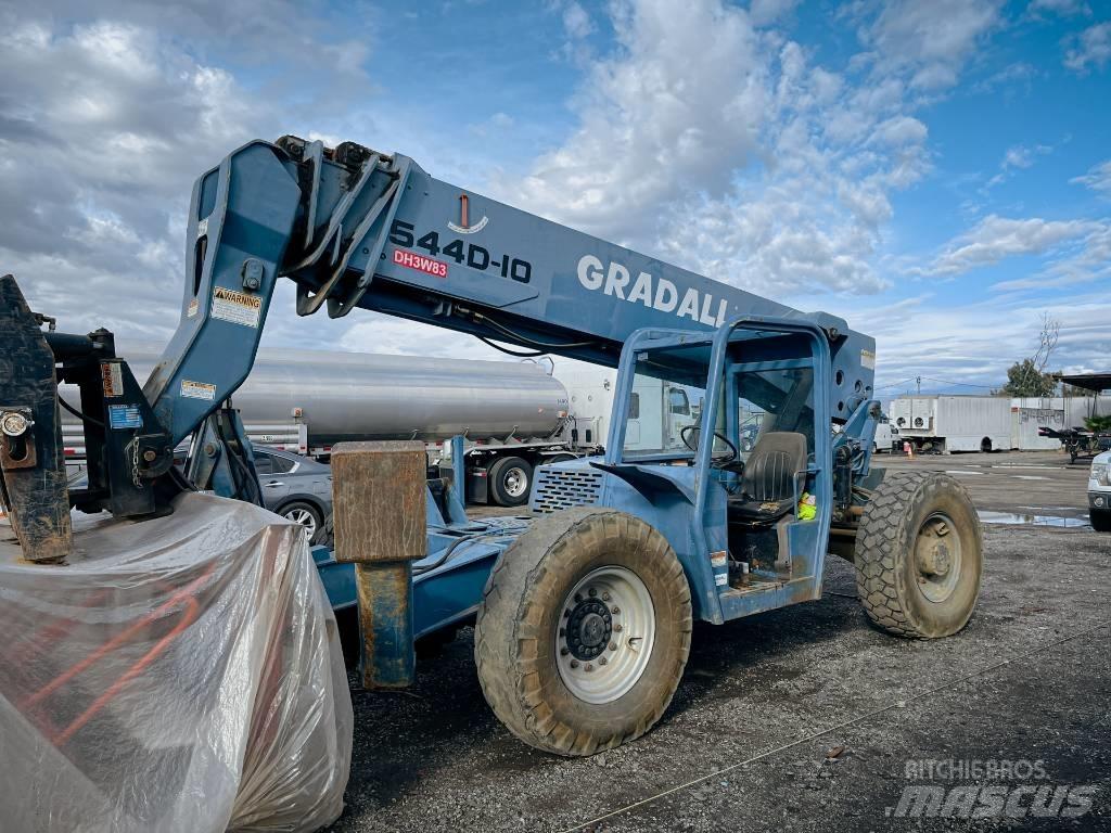Gradall 544 D-10 Teleskopické manipulátory