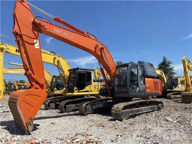 Hitachi ZX 250 Pásové rýpadlá