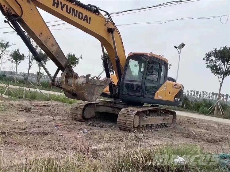 Hyundai R225LVS Pásové rýpadlá
