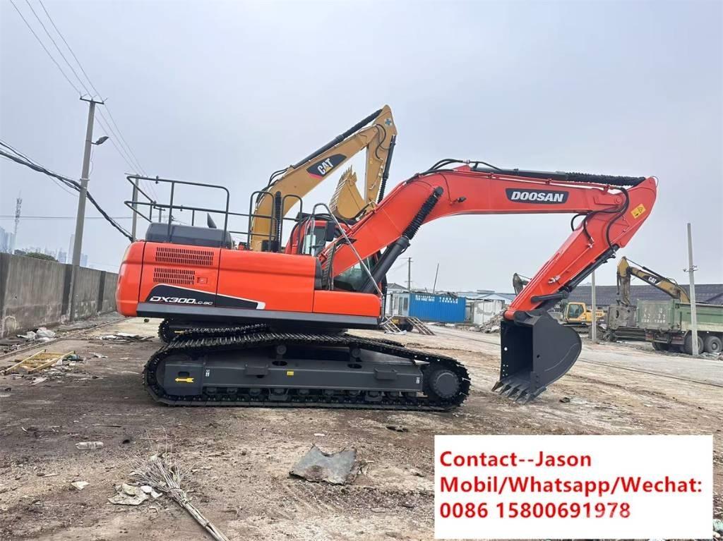 Doosan DX 300 LCA Pásové rýpadlá