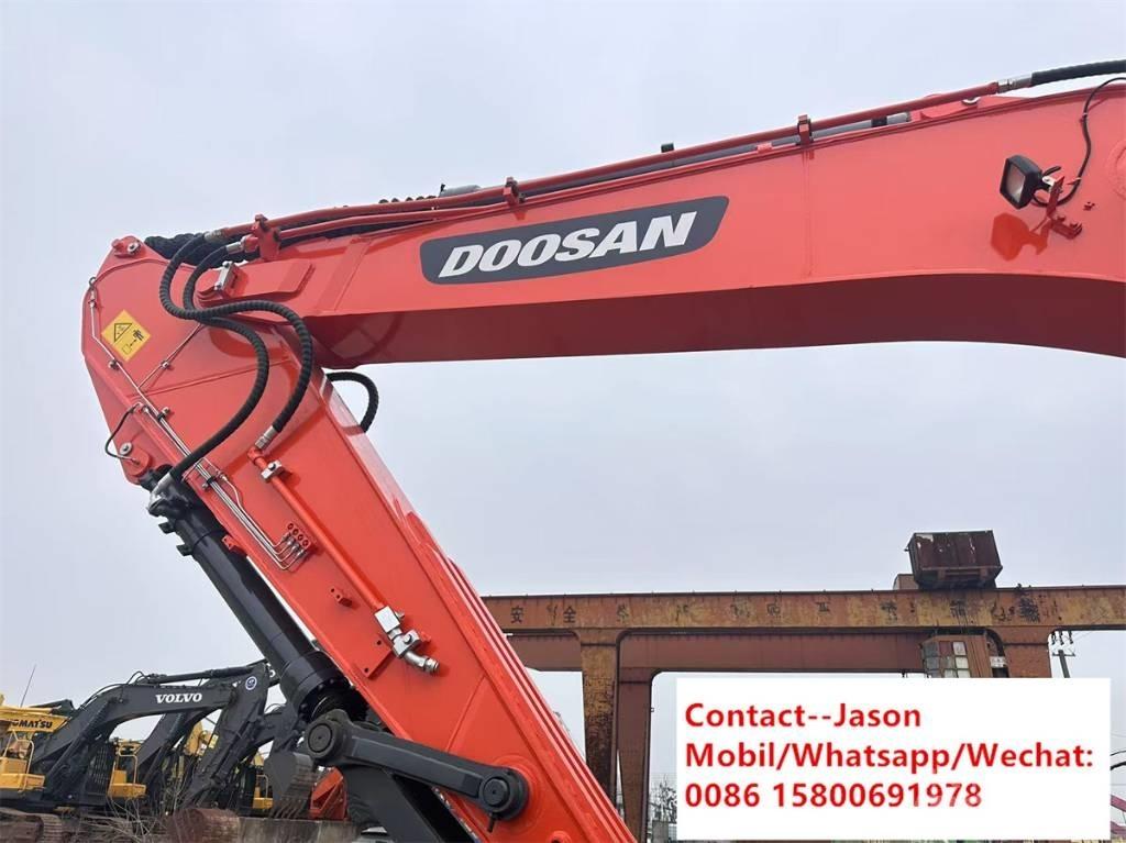Doosan DX 300 LCA Pásové rýpadlá