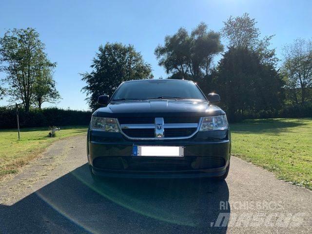 Dodge Journey SE Automobily