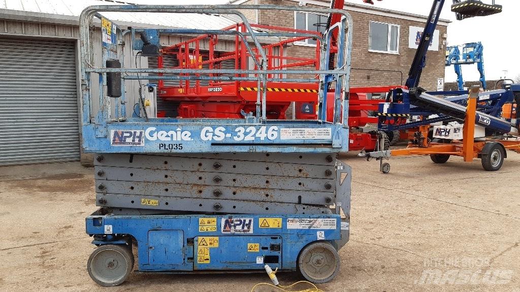 Genie GS 3246 Nožnicové zdvíhacie plošiny