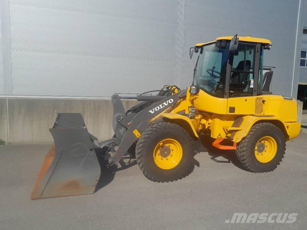 Volvo L35GS Kolesové nakladače