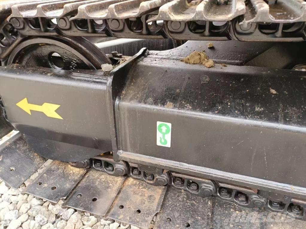 CAT 307 Pásové rýpadlá