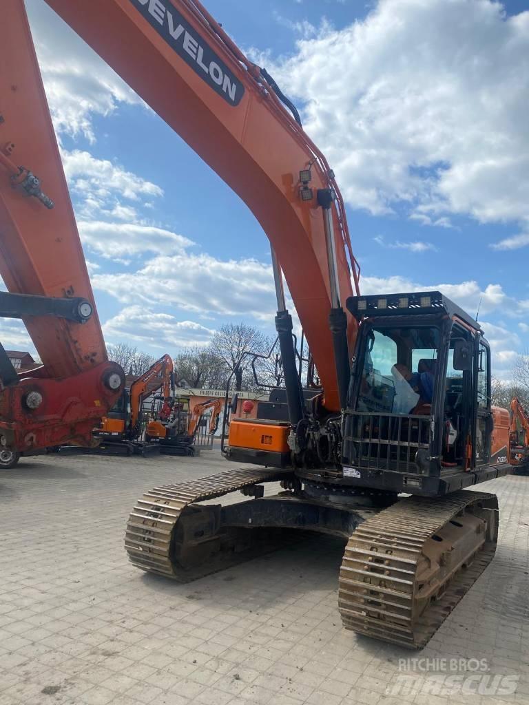 Doosan DX 300 LC-5 Pásové rýpadlá