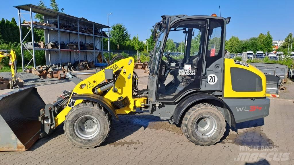Wacker Neuson WL34 Kolesové nakladače