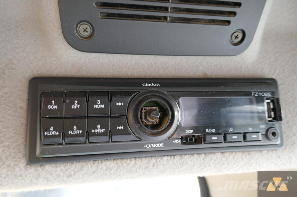 CAT 330FL Pásové rýpadlá