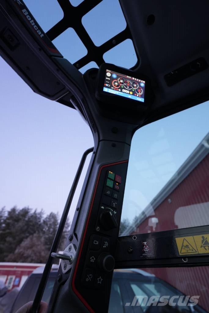 Bobcat S 76 Šmykom riadené nakladače