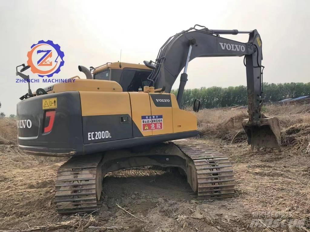 Volvo EC 200 Pásové rýpadlá