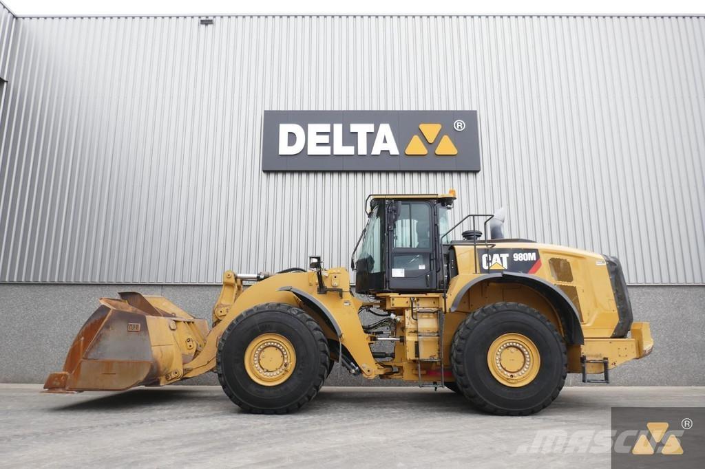 CAT 980M Kolesové nakladače