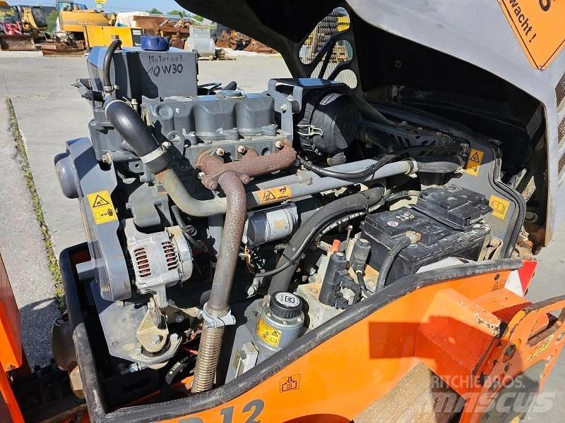 Hamm HD 12 VV Tandemové valce