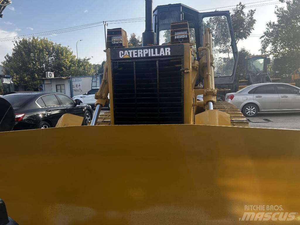CAT D7G Pásové dozéry