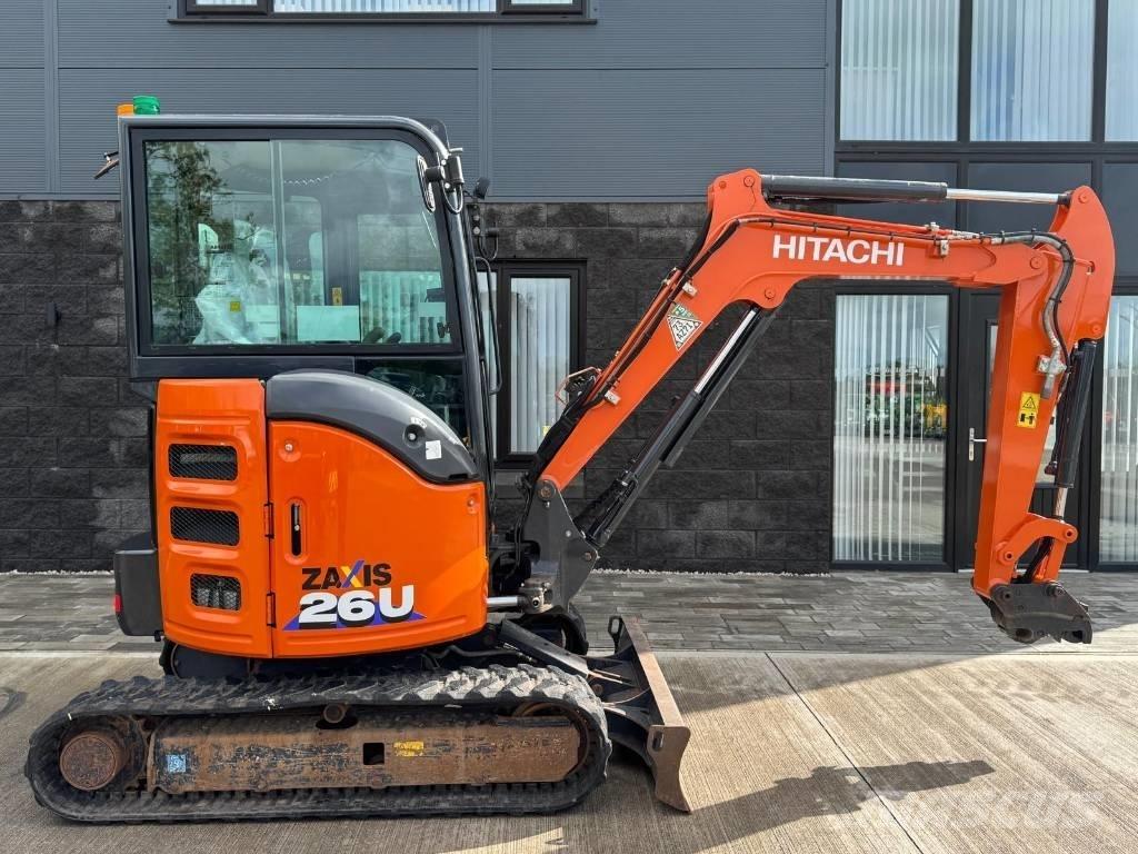 Hitachi ZX 26 U-6 Mini rýpadlá < 7t