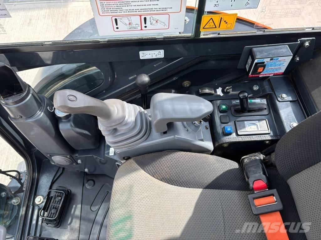Hitachi ZX 26 U-6 Mini rýpadlá < 7t