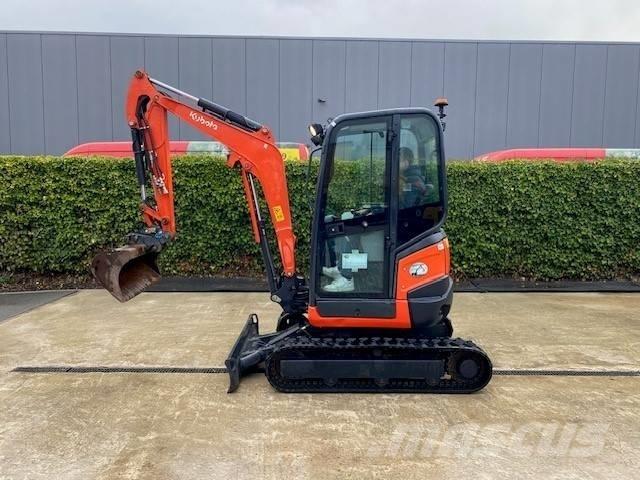 CAT 302.7 D CR Mini rýpadlá < 7t