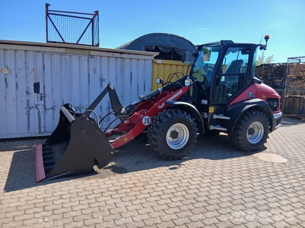 Yanmar V 7 Kolesové nakladače