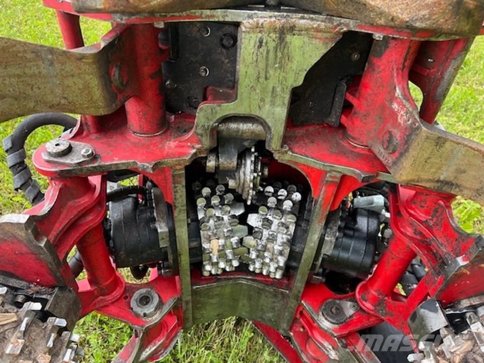 John Deere 1170 G Lesné traktory