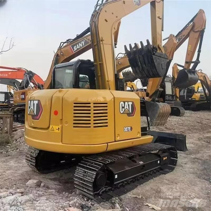 CAT 307 Pásové rýpadlá