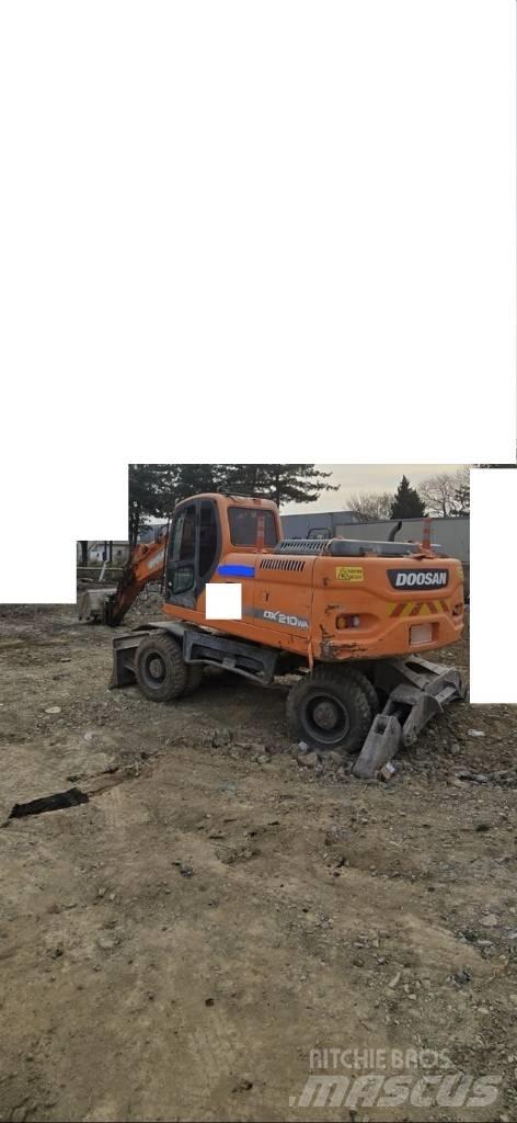 Doosan DX 210 W Kolesové rýpadlá