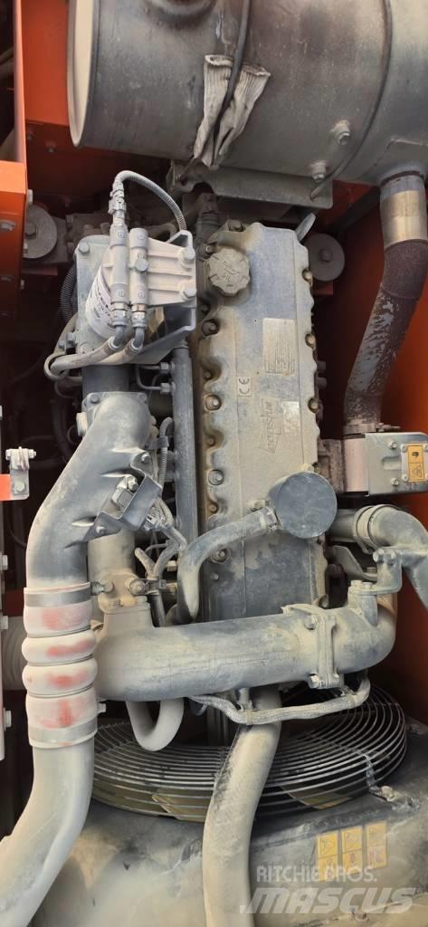 Doosan DX 210 W Kolesové rýpadlá