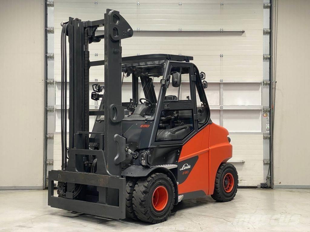 Linde E80-01/900 Akumulátorové vozíky