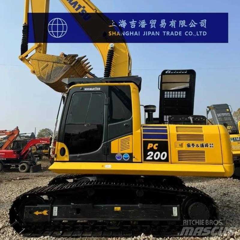 Komatsu PC 200 Pásové rýpadlá