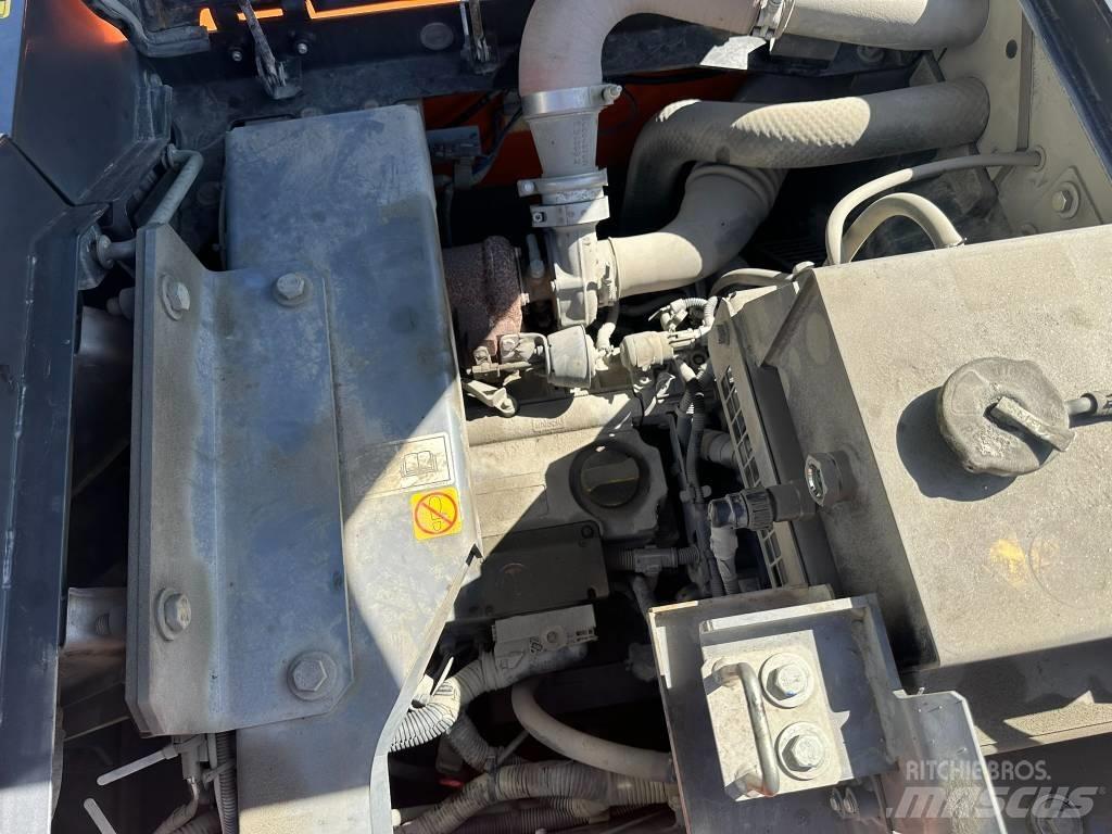 Hitachi ZX 140 W-6 Kolesové rýpadlá