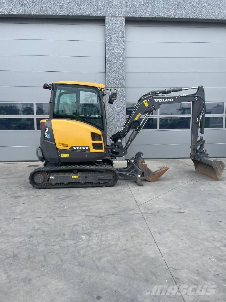Volvo ECR 35 D Mini rýpadlá < 7t