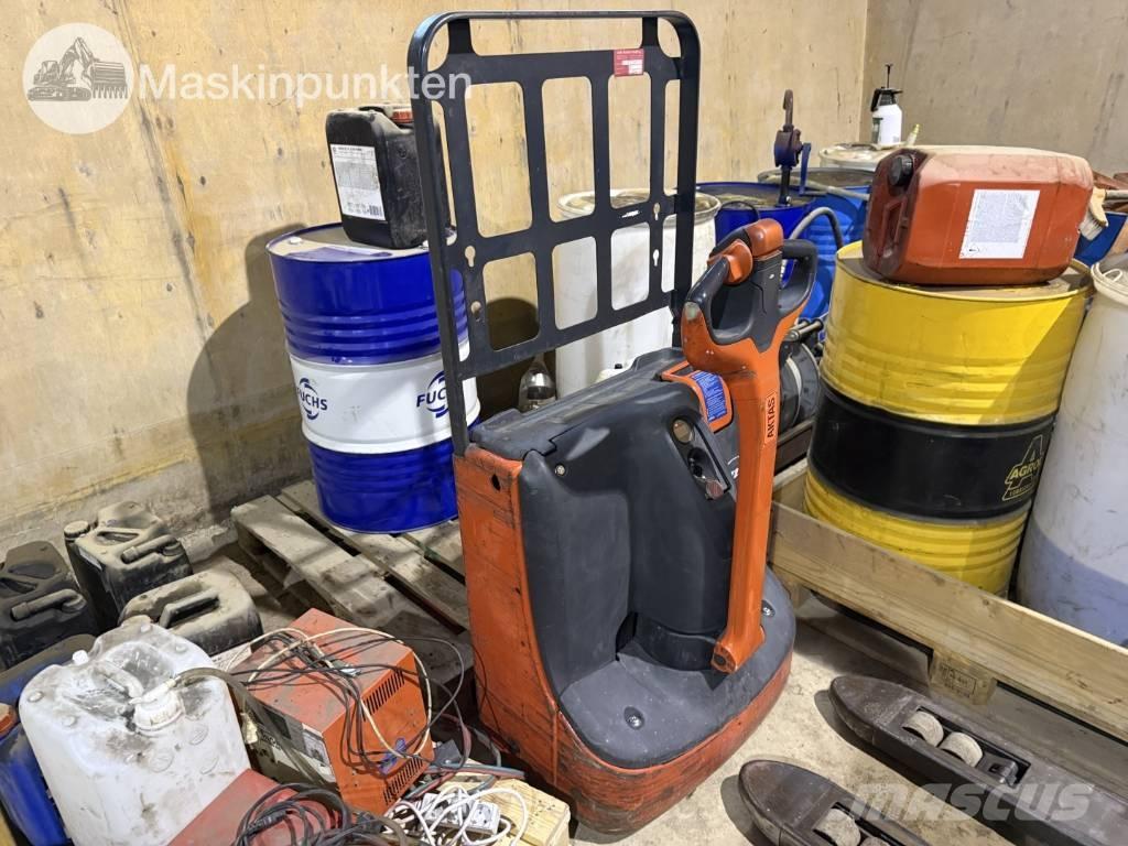 Linde T 16 Akumulátorové vozíky