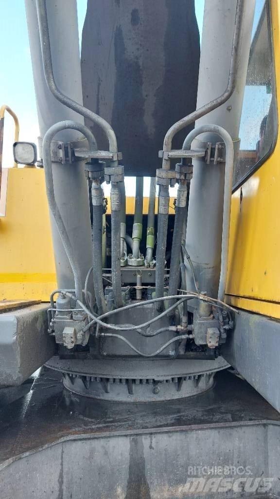 Åkerman EC 450 L Pásové rýpadlá